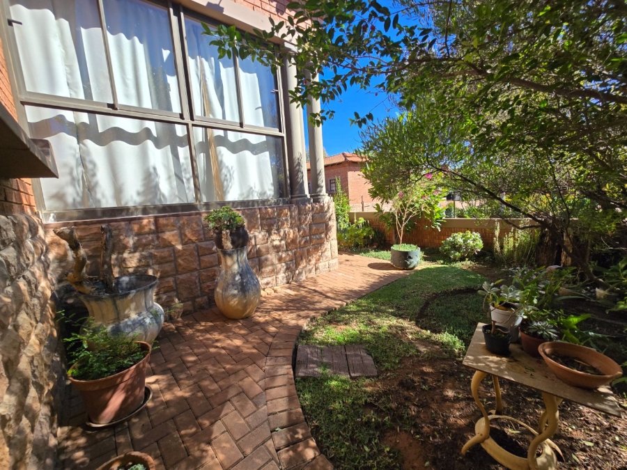 3 Bedroom Property for Sale in Dan Pienaar Free State